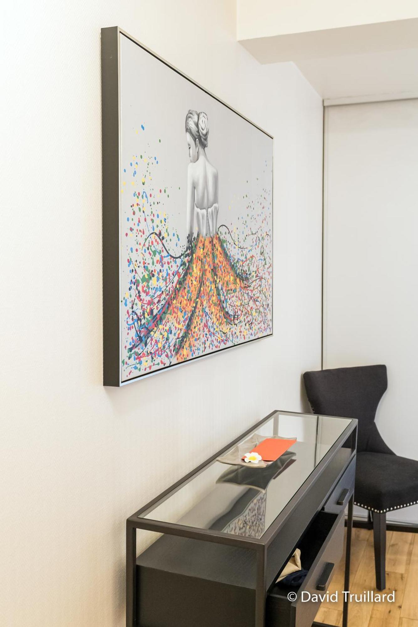 Suites Mana - Matahina Avec Vue Superbe Sur La Place Ducale Et Parking Prive Inclus Charleville-Mézières Eksteriør bilde
